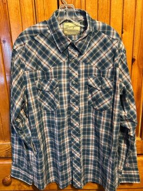 Wrangler Men's Teal and White Plaid Western Button-Down Shirt